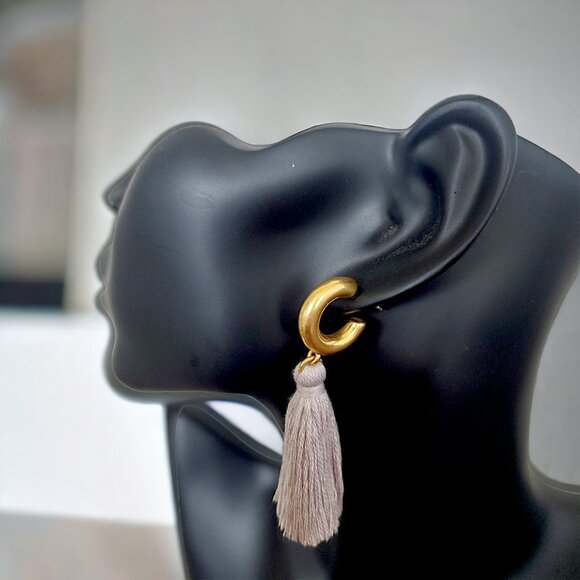 MADEWELL Tassel Hoop Earrings - Picture 3 of 3